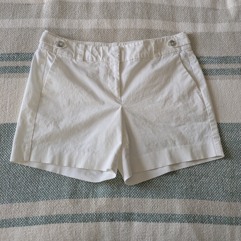 Ann Taylor Classic Cream Women's Shorts